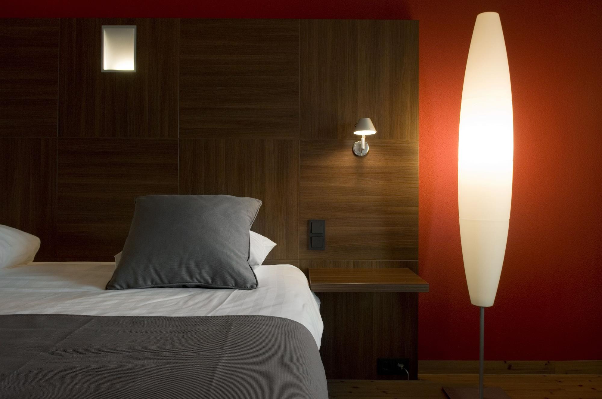 Отель Doubletree By Hilton Rotterdam Centre Номер фото