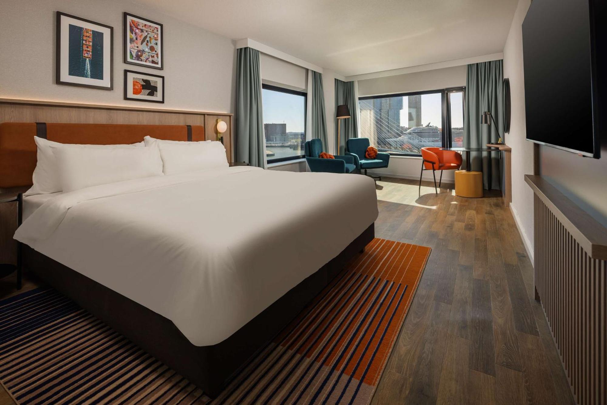 Отель Doubletree By Hilton Rotterdam Centre Экстерьер фото